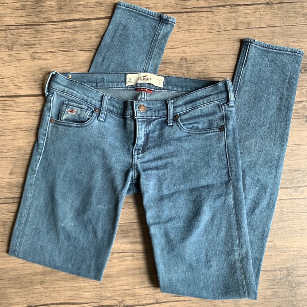 HOLLISTER SKINNY JEANS